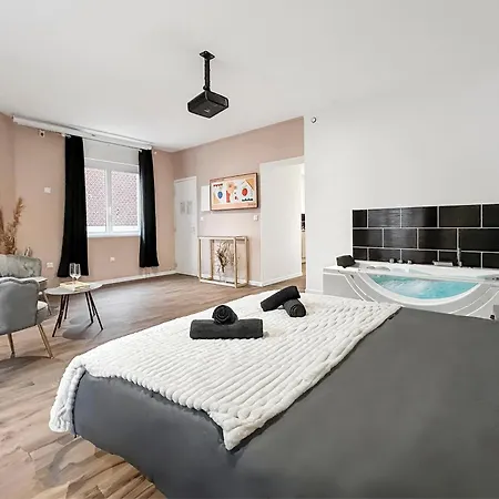 شقة Balneo Privee & Cinema Xxl - Premium A توركوان