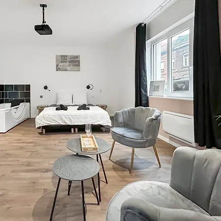 Balneo Privee & Cinema Xxl - Premium A توركوان