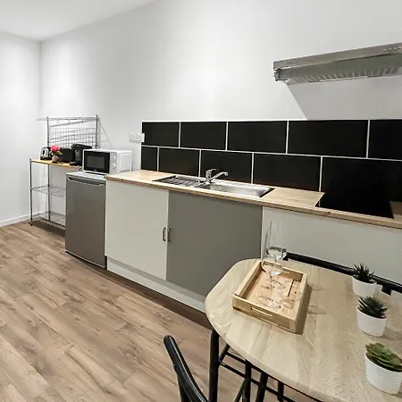 Balneo Privee & Cinema Xxl - Premium A شقة